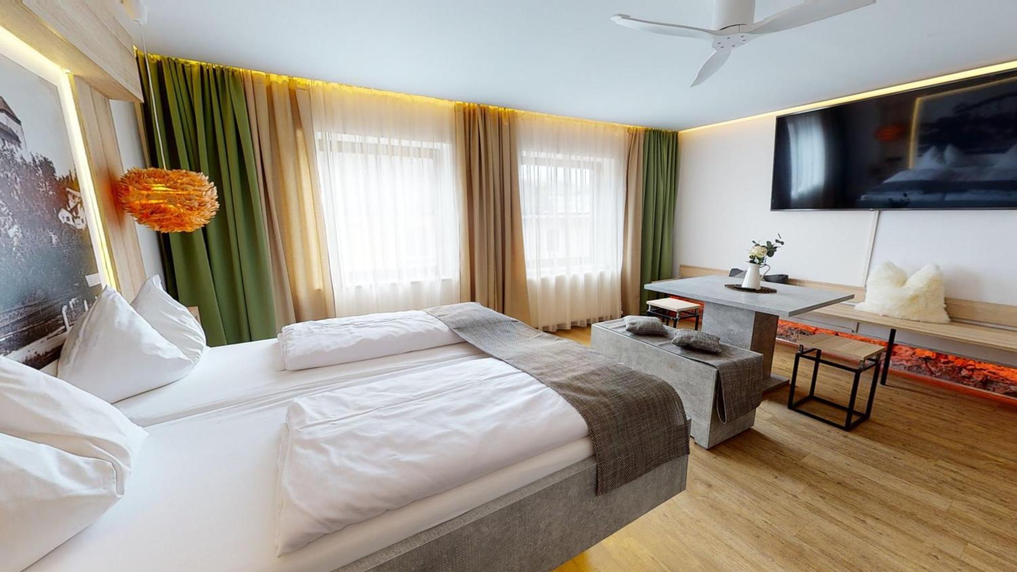 Hotel Adler غولنغ ان دير سالزا المظهر الخارجي الصورة