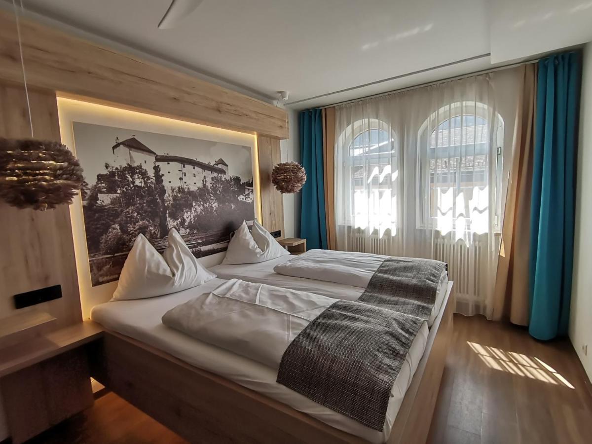 Hotel Adler غولنغ ان دير سالزا المظهر الخارجي الصورة