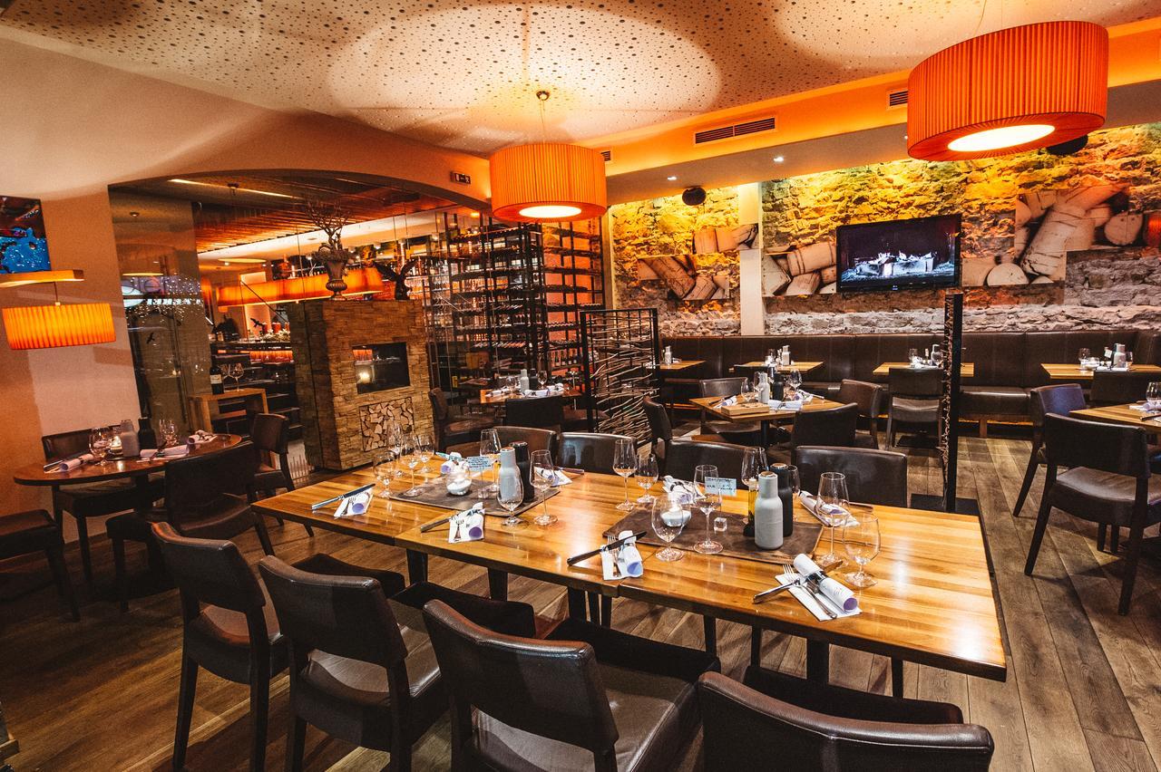 Hotel Adler غولنغ ان دير سالزا المظهر الخارجي الصورة