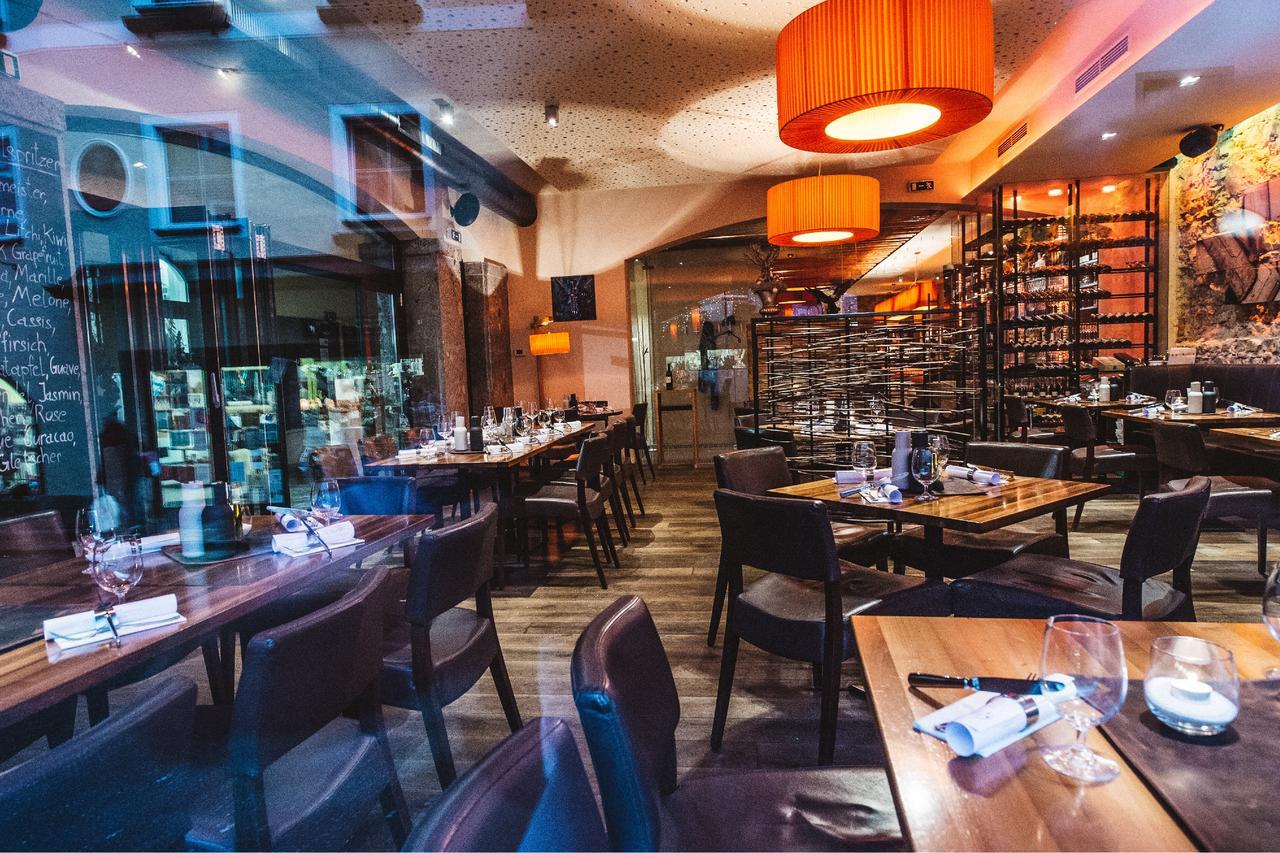 Hotel Adler غولنغ ان دير سالزا المظهر الخارجي الصورة